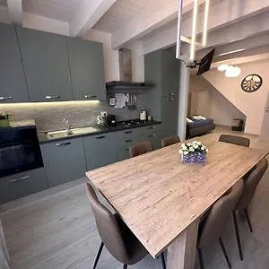 https://la-fortezza.emilia-romagnahotels.net
