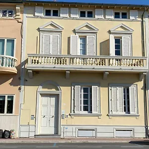 https://artemare.it-tuscanyhotel.com