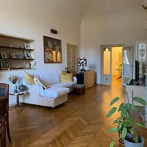 https://lantica-casa-sui-lungarni-di.it-tuscanyhotel.com